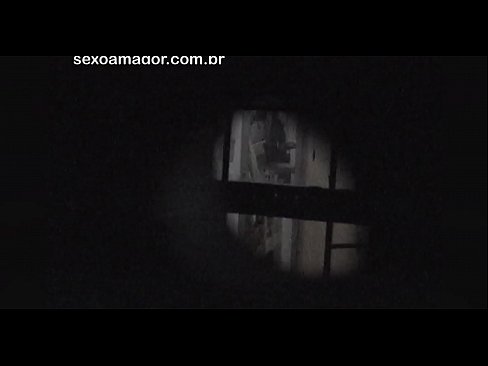 ❤️ Faigheann Blondie fístapáil rúnda ag voyeur comharsanachta i bhfolach taobh thiar de brící cuasach Porn ardchaighdeáin uainn ga.virtsextor.ru ❌️